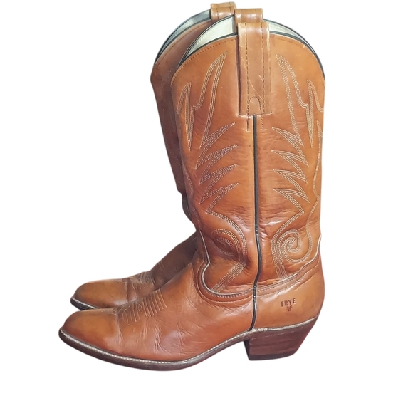 Frye Vintage 1980s Tan Brown Embroidered Pointed Toe Western Boots - Picture 1 of 13